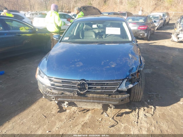 44613419 :رقم المزاد ، 3VWDB7AJ1HM303726 vin ، 2017 Volkswagen Jetta 1.4t Se مزاد بيع