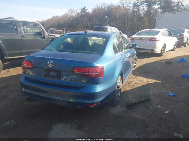 44613419 :رقم المزاد ، 3VWDB7AJ1HM303726 vin ، 2017 Volkswagen Jetta 1.4t Se مزاد بيع