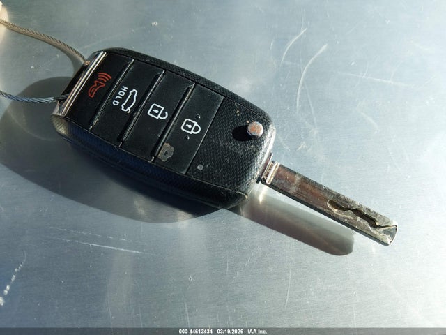 5XXGT4L31LG395537 KIA Optima Lx