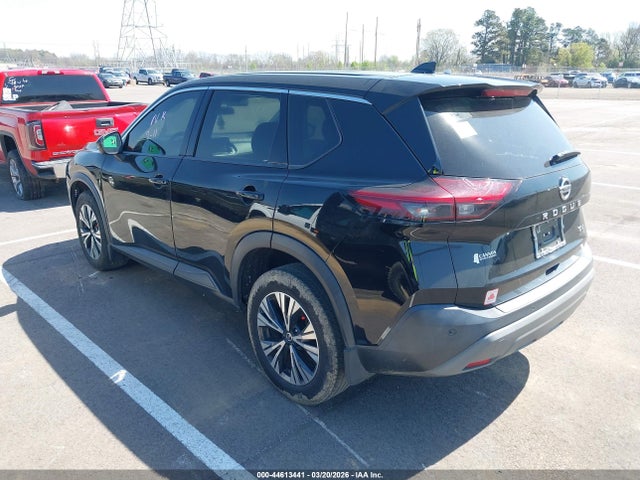 44613441 :رقم المزاد ، 5N1AT3BA2MC811513 vin ، 2021 Nissan Rogue Sv Fwd مزاد بيع