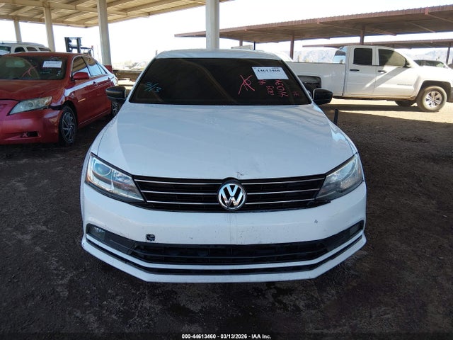 3VWD17AJ3FM410342 Volkswagen Jetta 1.8t Sport