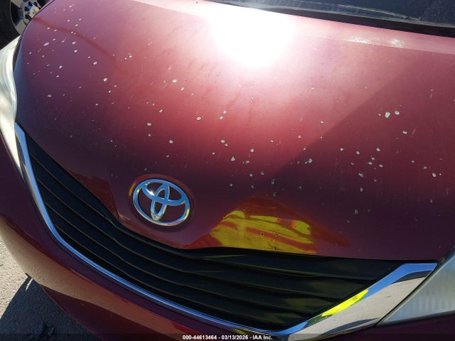 44613464 :رقم المزاد ، 5TDKK3DC4CS277079 vin ، 2012 Toyota Sienna Le V6 8 Passenger مزاد بيع