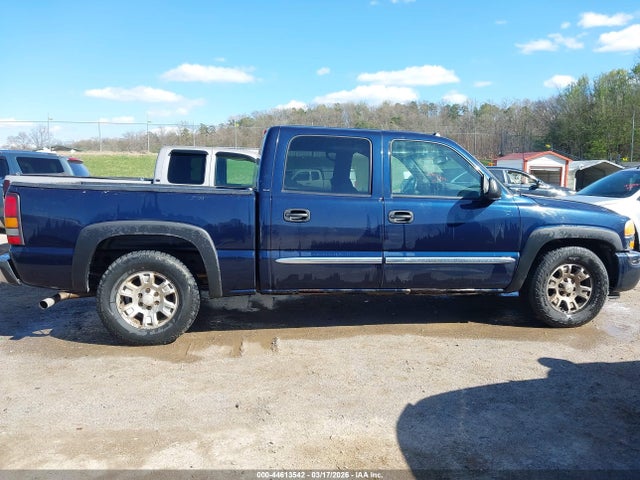44613542 :رقم المزاد ، 2GTEC13T451192303 vin ، 2005 Gmc Sierra 1500 Sle مزاد بيع