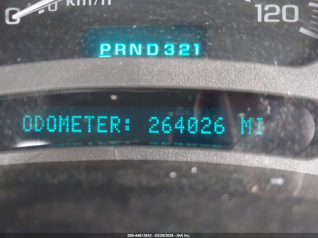 44613542 :رقم المزاد ، 2GTEC13T451192303 vin ، 2005 Gmc Sierra 1500 Sle مزاد بيع
