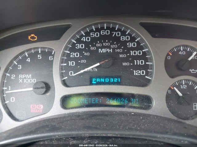44613542 :رقم المزاد ، 2GTEC13T451192303 vin ، 2005 Gmc Sierra 1500 Sle مزاد بيع
