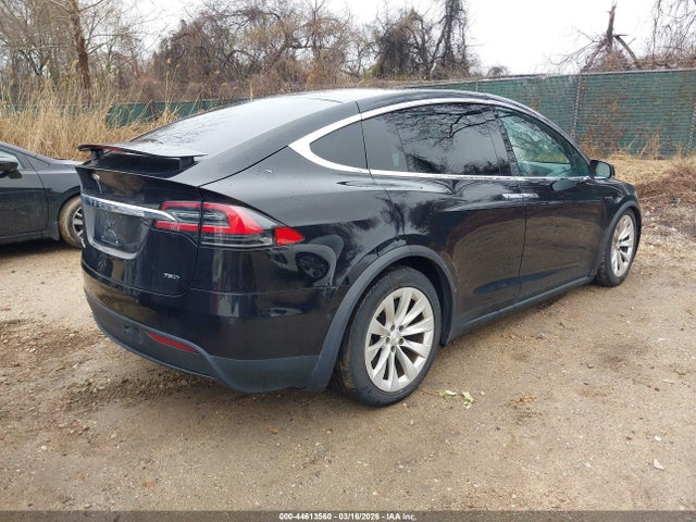 Aukcja sprzedaży 2016 Tesla Model X 60d/70d/75d/90d, vin: 5YJXCDE20GF030909, numer aukcji: 44613560