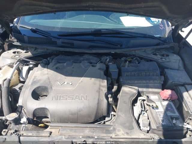 1N4AA6AV3KC381624 Nissan Maxima 3.5 Sv