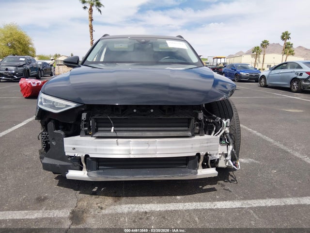 WA15AAGE1RB011868 Audi Q8 E-tron Premium Plus Quattro