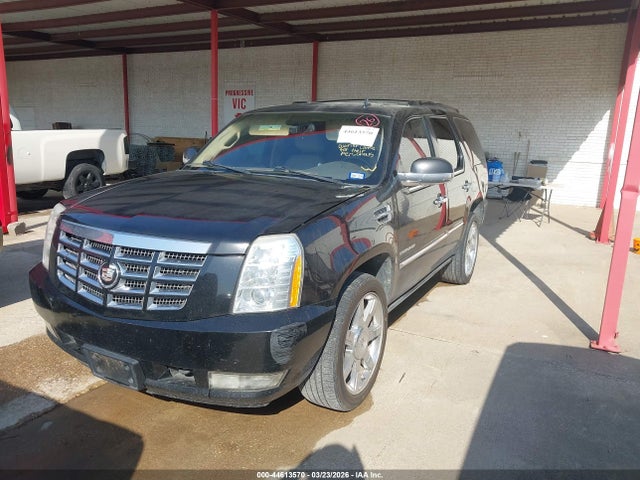 2011 Cadillac Escalade Premium მანქანა იყიდება აუქციონზე, vin: 1GYS3CEF4BR326973, აუქციონის ნომერი: 44613570