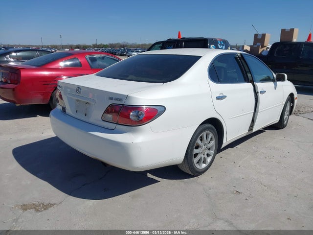 44613586 :رقم المزاد ، JTHBF30G520042753 vin ، 2002 Lexus Es 300 مزاد بيع