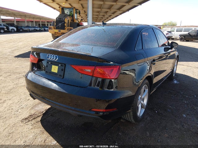 2015 AUDI A3 WAUACGFF3F1035275 Photo 3