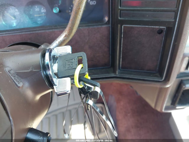 1984 Gmc Caballero მანქანა იყიდება აუქციონზე, vin: 1GTCW80H0ER502106, აუქციონის ნომერი: 44613693
