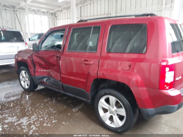 2014 Jeep Patriot Latitude მანქანა იყიდება აუქციონზე, vin: 1C4NJRFB8ED641574, აუქციონის ნომერი: 44613721