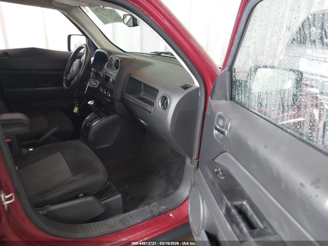 2014 Jeep Patriot Latitude მანქანა იყიდება აუქციონზე, vin: 1C4NJRFB8ED641574, აუქციონის ნომერი: 44613721