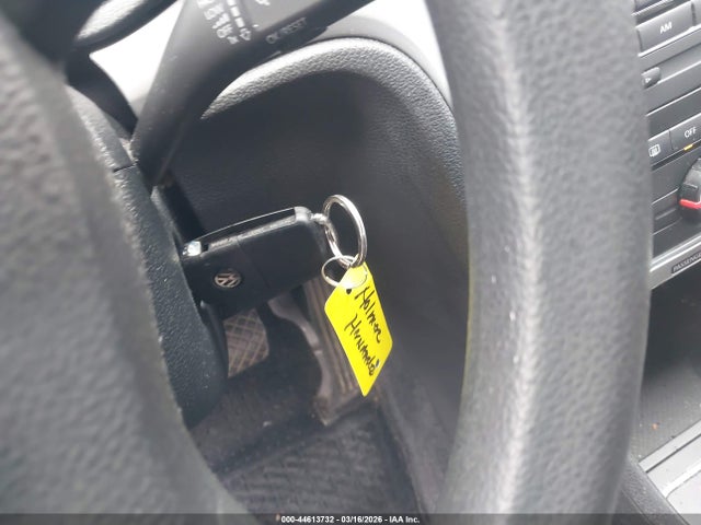 44613732 :رقم المزاد ، 1VWAH7A34DC017416 vin ، 2013 Volkswagen Passat S مزاد بيع