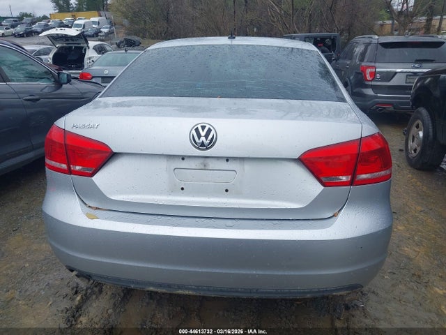 44613732 :رقم المزاد ، 1VWAH7A34DC017416 vin ، 2013 Volkswagen Passat S مزاد بيع