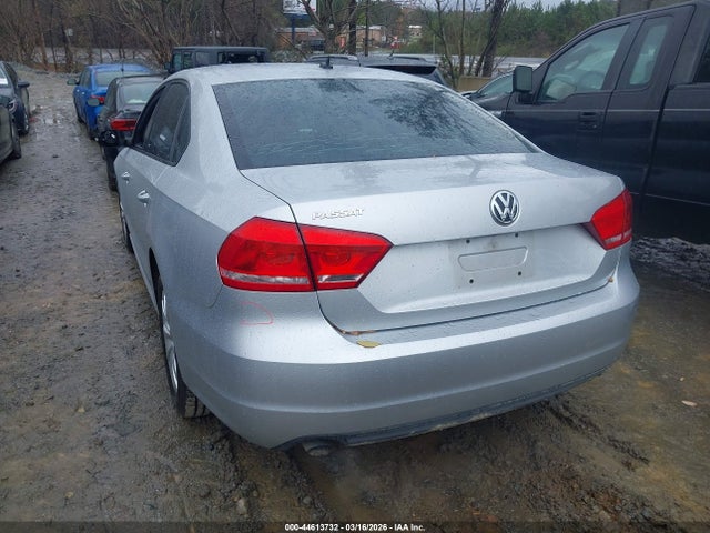 44613732 :رقم المزاد ، 1VWAH7A34DC017416 vin ، 2013 Volkswagen Passat S مزاد بيع