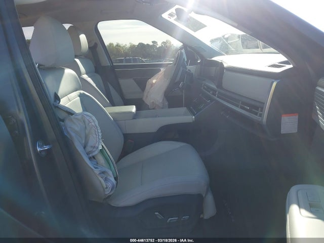 Auction sale of the 2025 Hyundai Santa Fe Hybrid Calligraphy, vin: 5NMP54G14SH052613, lot number: 44613752