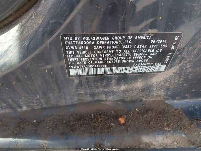 1VWBT7A33EC119066 Volkswagen Passat 1.8t Sport