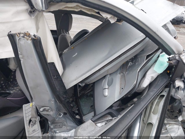 2010 HYUNDAI ACCENT KMHCN4AC5AU425220 Photo 4