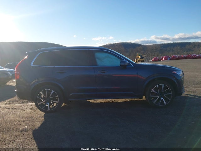 44613763 :رقم المزاد ، YV4A22PK7M1767004 vin ، 2021 Volvo Xc90 T6 Momentum 7 Passenger مزاد بيع