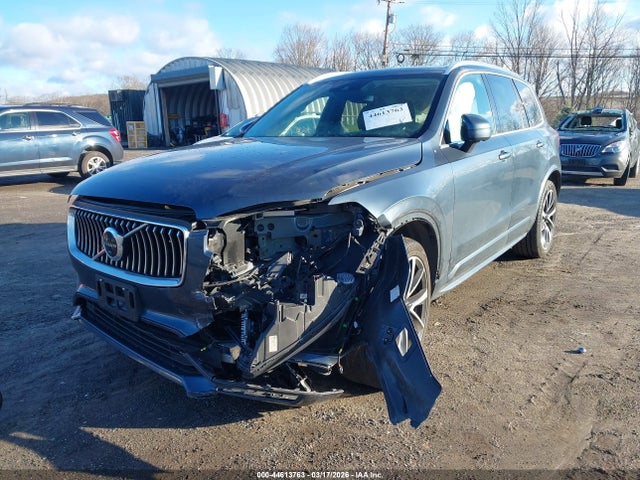 44613763 :رقم المزاد ، YV4A22PK7M1767004 vin ، 2021 Volvo Xc90 T6 Momentum 7 Passenger مزاد بيع