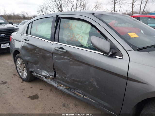 Aukcja sprzedaży 2012 Chrysler 200 Lx, vin: 1C3CCBAB5CN112854, numer aukcji: 44613809