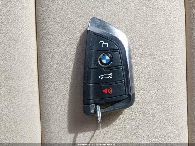 2021 Bmw 330i Xdrive მანქანა იყიდება აუქციონზე, vin: 3MW5R7J06M8B49654, აუქციონის ნომერი: 44613810