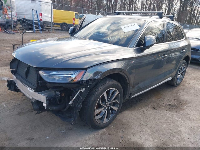 2022 AUDI Q5 WA1EAAFYXN2123249 Photo 1