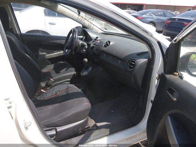 44613833 :رقم المزاد ، JM1DE1LY1C0135244 vin ، 2012 Mazda Mazda2 Touring مزاد بيع