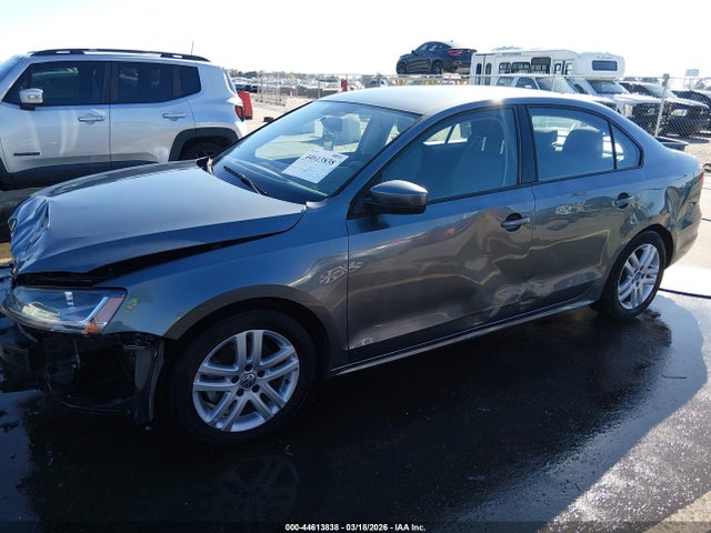 Продаж на аукціоні авто 2018 Volkswagen Jetta 1.4t S, vin: 3VW2B7AJ9JM242218, номер лоту: 44613838