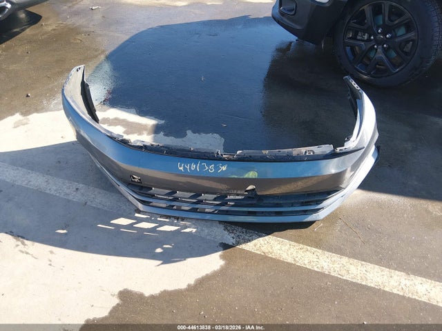 Продаж на аукціоні авто 2018 Volkswagen Jetta 1.4t S, vin: 3VW2B7AJ9JM242218, номер лоту: 44613838