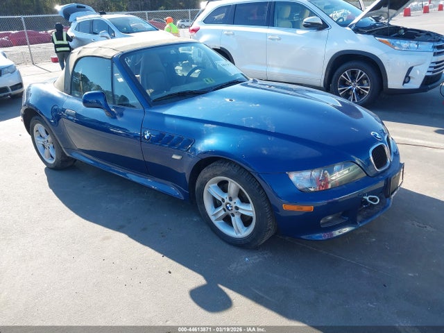 2001 BMW Z3 WBACN33411LM02718
