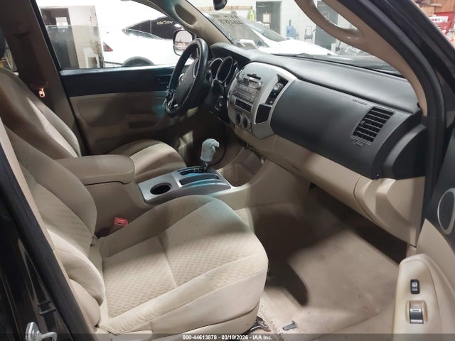 2009 Toyota Tacoma Base V6 მანქანა იყიდება აუქციონზე, vin: 3TMLU42N29M033271, აუქციონის ნომერი: 44613878