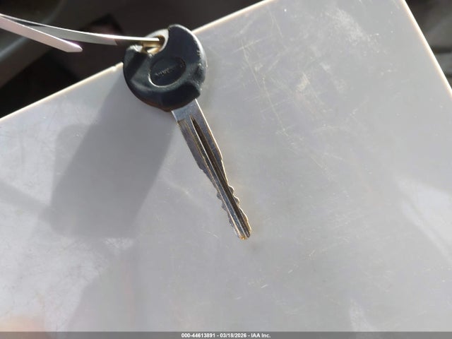 Aukcja sprzedaży 2004 Mazda Mpv Lx, vin: JM3LW28A940507559, numer aukcji: 44613891