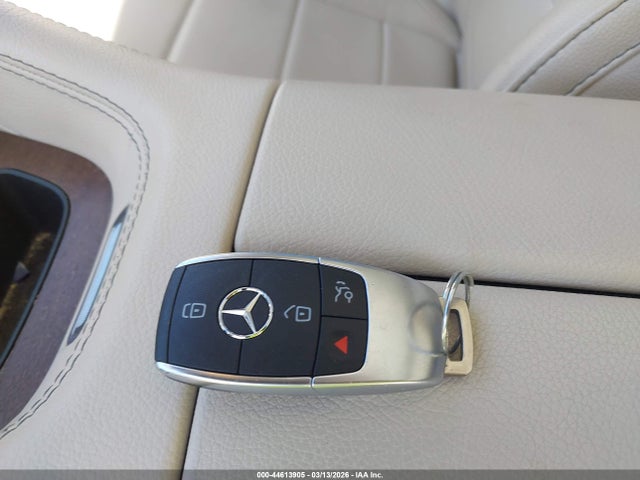 Продажа на аукционе авто 2022 Mercedes-benz Gle 350, vin: 4JGFB4JB2NA620440, номер лота: 44613905