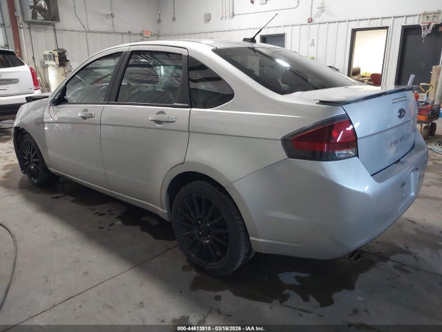 2011 FORD FOCUS 1FAHP3GN6BW134888 Photo 2
