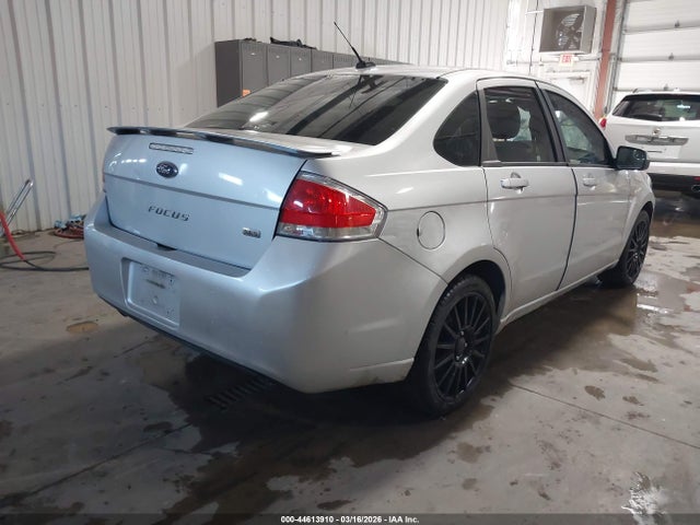 2011 FORD FOCUS 1FAHP3GN6BW134888 Photo 3
