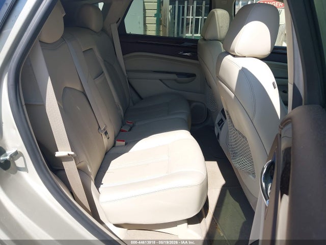 Продажа на аукционе авто 2015 Cadillac Srx Luxury Collection, vin: 3GYFNBE38FS561732, номер лота: 44613918