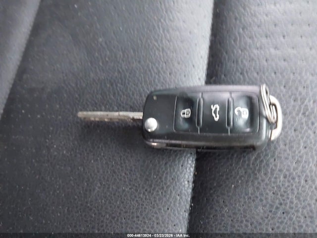 2012 Volkswagen Tiguan Se მანქანა იყიდება აუქციონზე, vin: WVGBV7AXXCW609673, აუქციონის ნომერი: 44613924