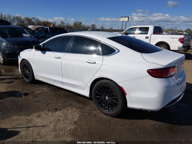Aukcja sprzedaży 2015 Chrysler 200 Limited, vin: 1C3CCCAB4FN714817, numer aukcji: 44613956
