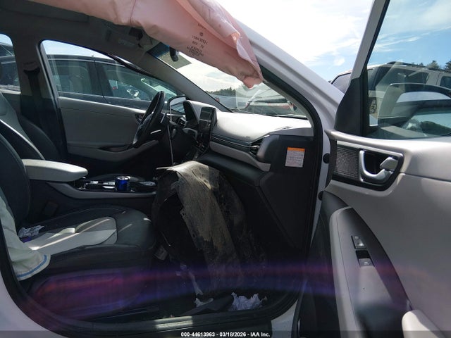 KMHC85LJ8LU061158 Hyundai Ioniq Electric Limited