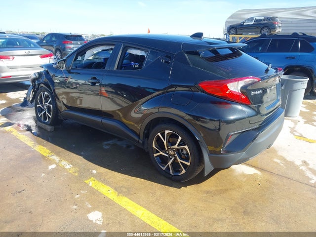 JTNKHMBXXL1089167 Toyota C-HR XLE