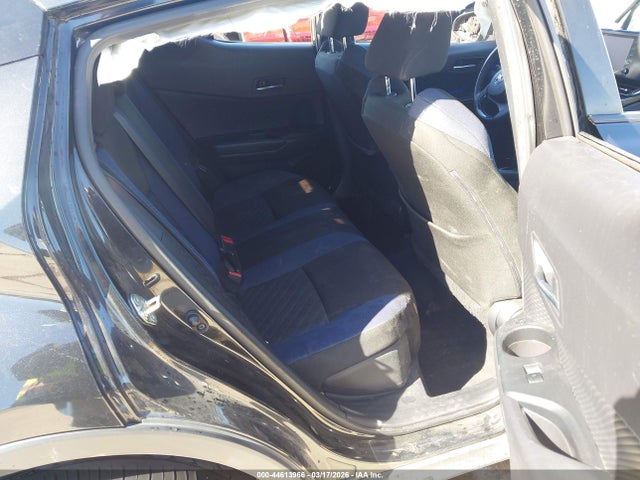 JTNKHMBXXL1089167 Toyota C-HR XLE