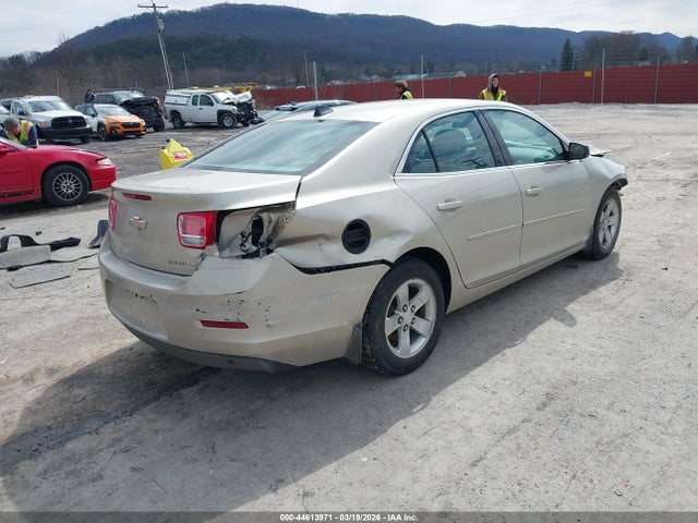 2014 CHEVROLET MALIBU 1G11B5SL8EF115543 Photo 3