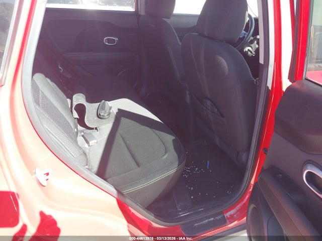 KIA SOUL + 2014 KNDJP3A53E7727109 Image 8