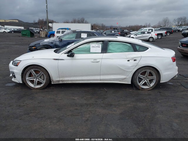 44613990 :رقم المزاد ، WAUDACF56MA055178 vin ، 2021 Audi A5 Sportback Premium 45 Tfsi Quattro S Tronic مزاد بيع