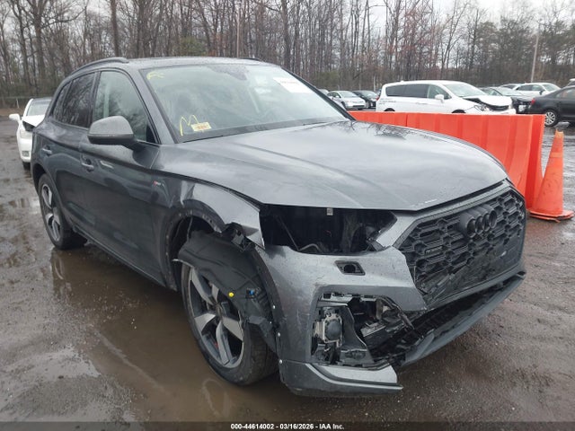 44614002 :رقم المزاد ، WA1FABFY4N2044458 vin ، 2022 Audi Q5 Prestige 45 Tfsi S Line Quattro S Tronic مزاد بيع