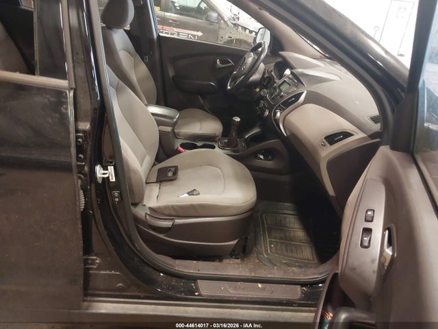 2011 Hyundai Tucson Gl მანქანა იყიდება აუქციონზე, vin: KM8JT3AB0BU183243, აუქციონის ნომერი: 44614017