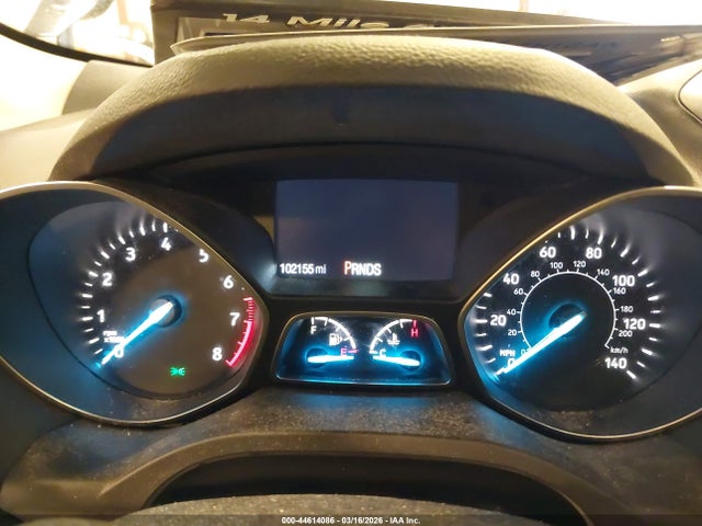 Продажа на аукционе авто 2017 Ford Escape Se, vin: 1FMCU0GD9HUA03568, номер лота: 44614086